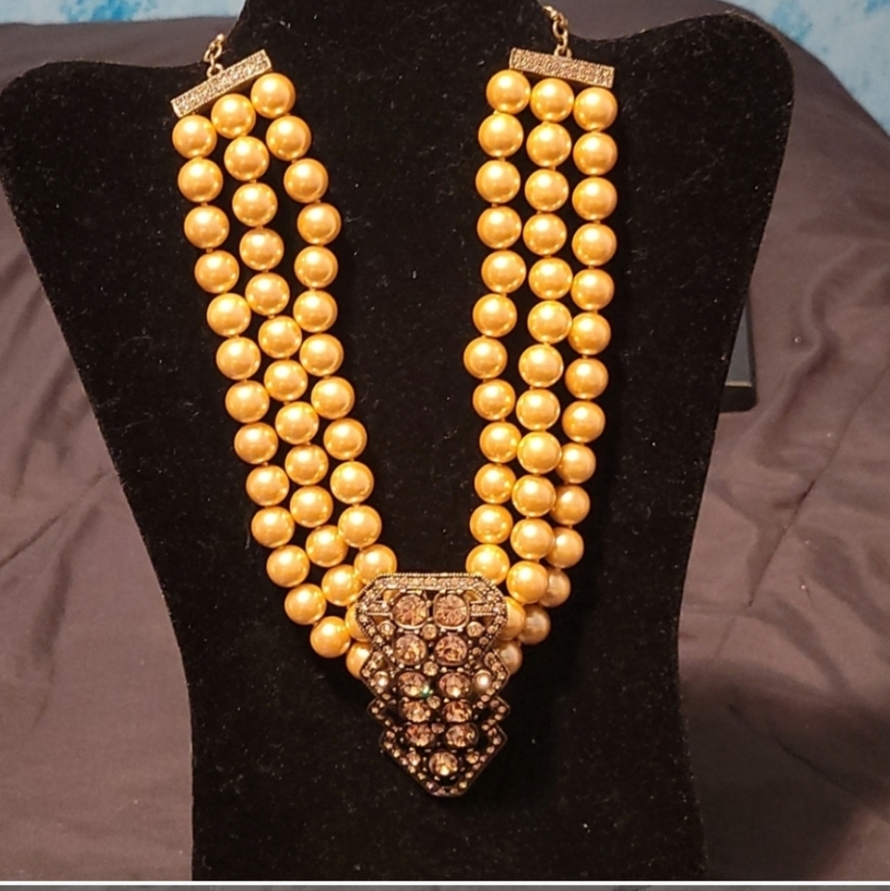 Heidi Daus nacklace